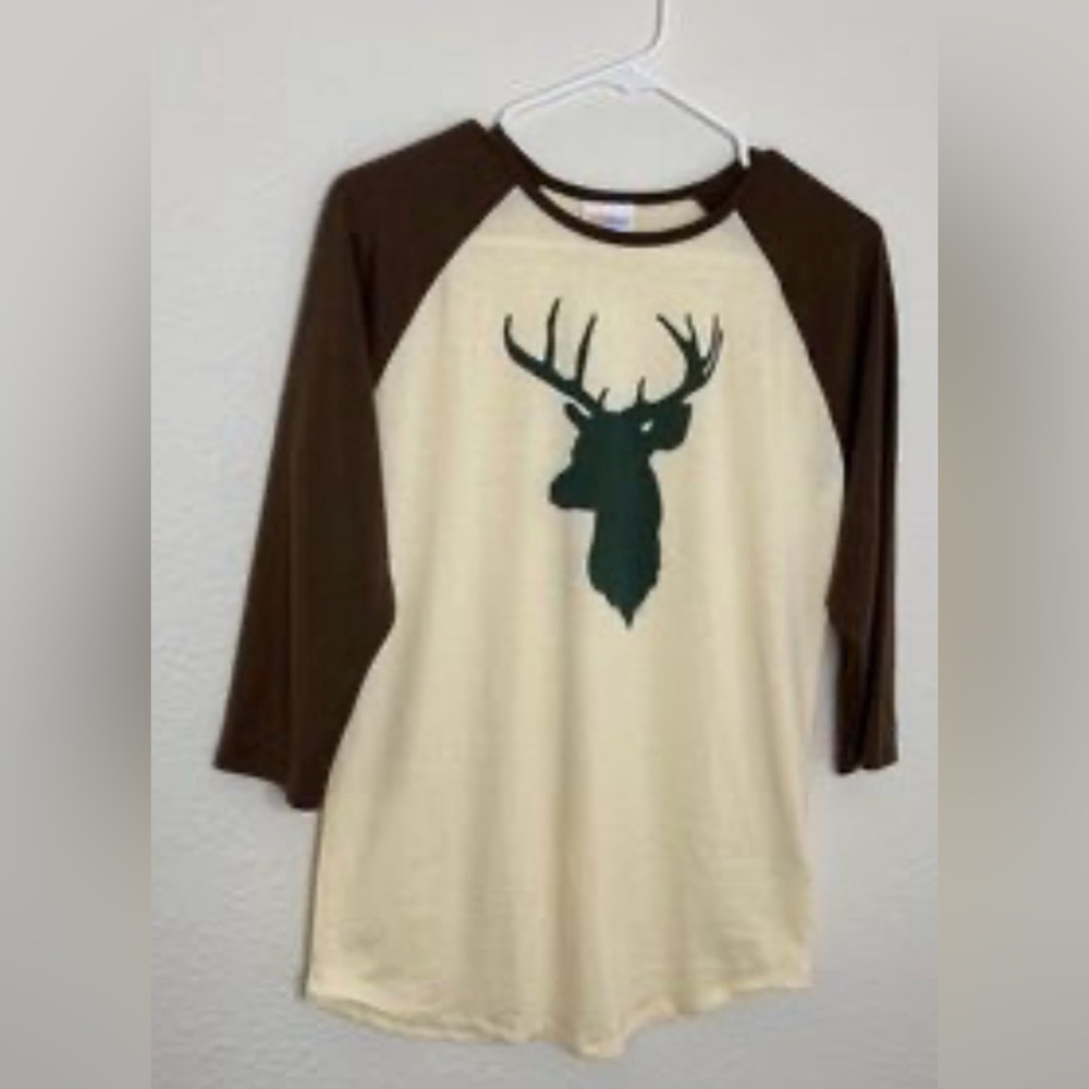 LuLaRoe Cream Baseball Tee with Brown Sleeves and Green Deer Graphic